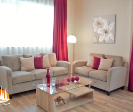 A C Pearl Holiday Homes - Upgraded two bedroom apartment