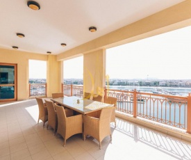 Ahlan Holiday Homes - Sea View & Atlantis View 03 BR- Marina Residence 1