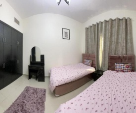 Lovely 2 bedroom with parking for rent in ajman