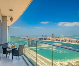 LUX - Lavish Suite with Full Palm Jumeirah View 2