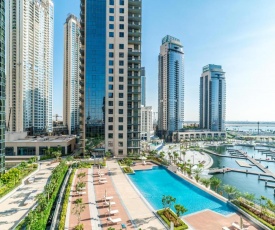 Lux BnB Dubai Creek Residences