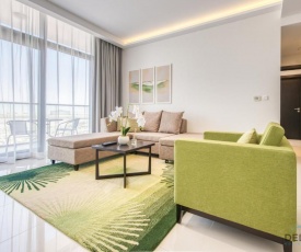 Luxury 1 Bedroom Apartment at DAMAC Celestia by Deluxe Holiday Homes