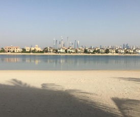 Palm Jumeirah Skyline