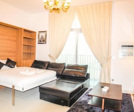 Signature Holiday Homes - Fully Furnished Studio in Glamz, Al Furjan