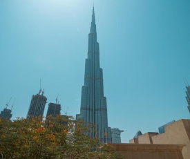 Souk Al Bahar - HiGuests