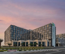 Staybridge Suites Dubai Al-Maktoum Airport, an IHG Hotel