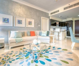 Superb Downtown Dubai Apartment, Amazing location!