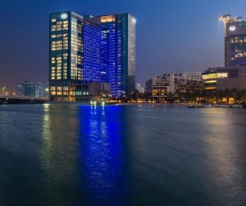 Beach Rotana Residences