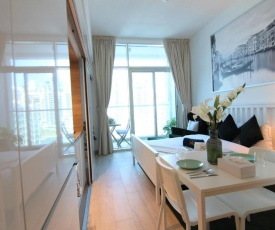 Beautifully Decorated Studio in Dubai Marina