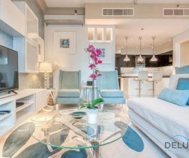 Calm 3BR in The Signature Downtown by Deluxe Holiday Homes