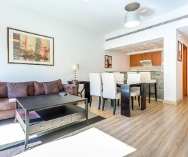 DHH - Comfortable Living In A Large 1 Bed Al Alka