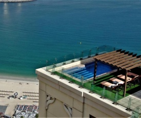 Dubai 5* Penthouse front sea 6 Bdr. private pool!